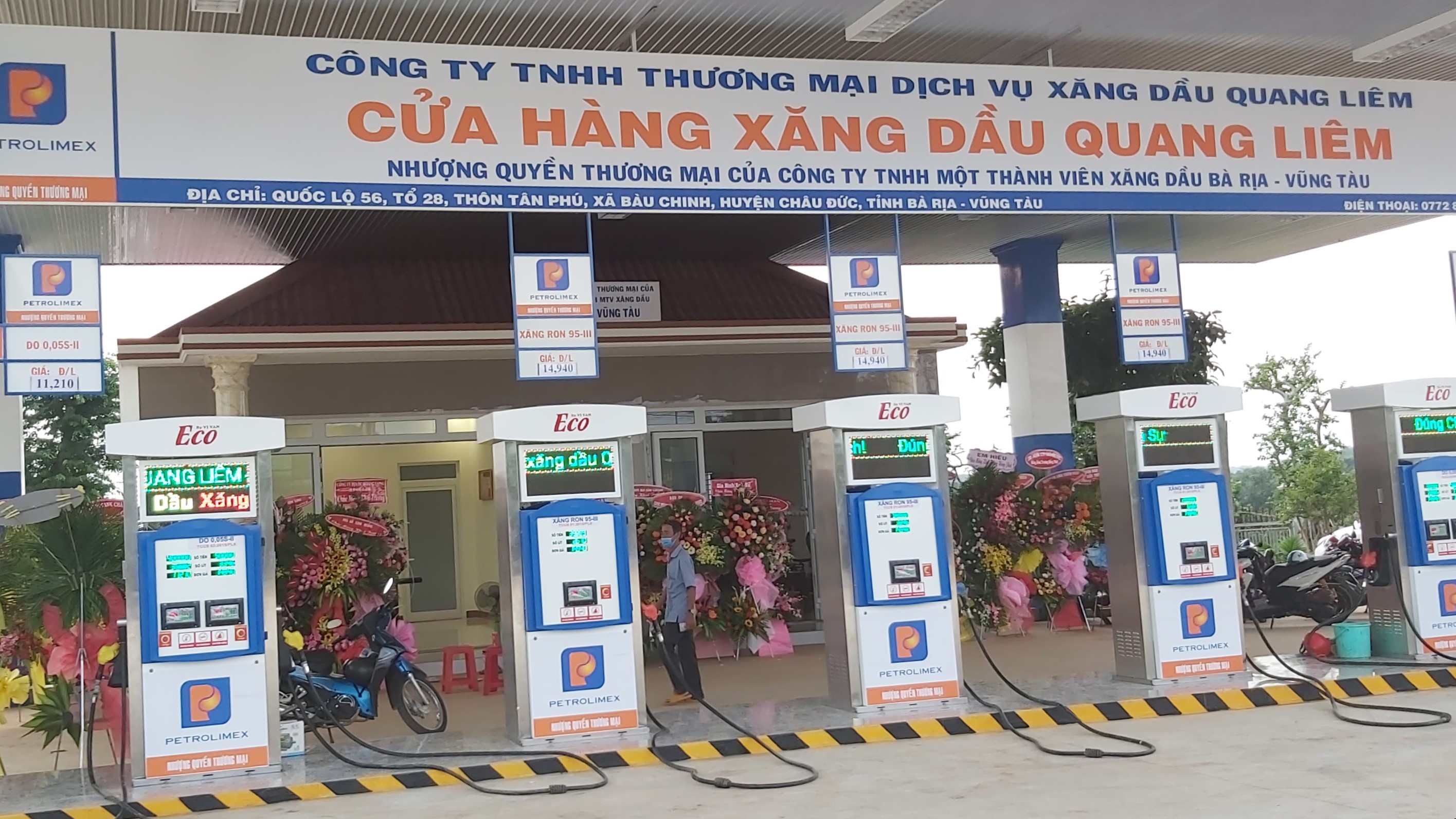 Bà Rịa - Vũng Tàu: Trạm sạc VinFast - Cửa hàng xăng dầu Quang Liêm
